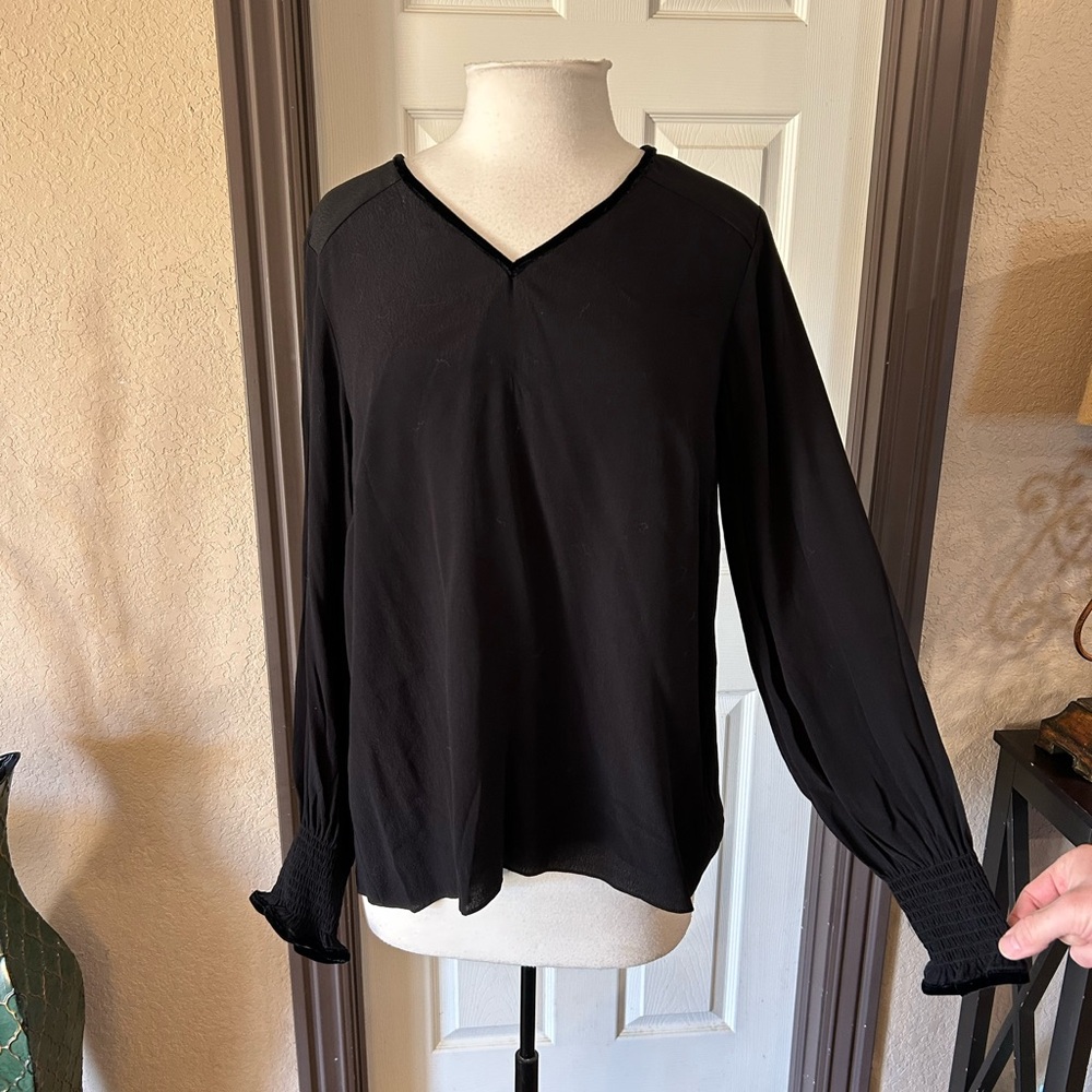 NWT Sail to Sable Black Blouse